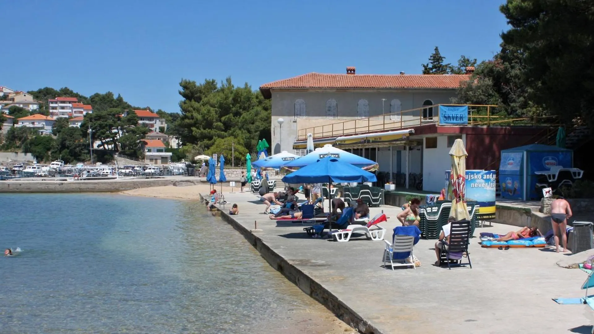 Apartments With A Parking Space Palit, Rab - 18681 Croatia
